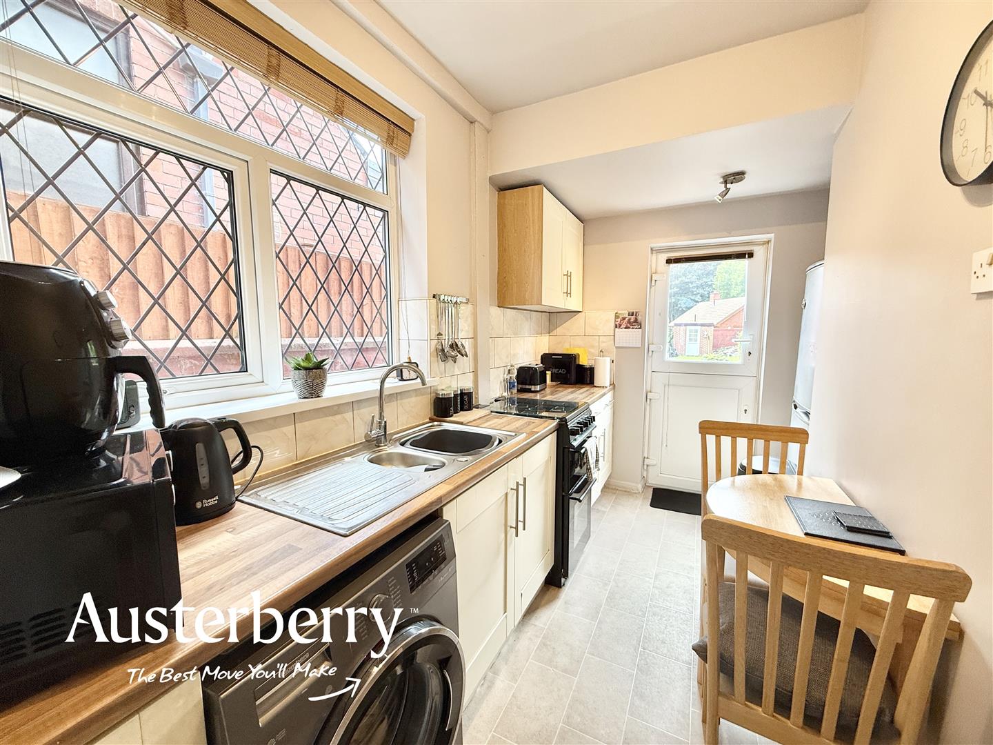 3 bed property in Longton Hall Road, Stoke-On-Trent